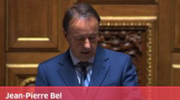 Le Président s’exprime devant tous les sénateurs dans l’hémicycle