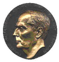 Médaille de François Mitterrand dans l'hémicycle